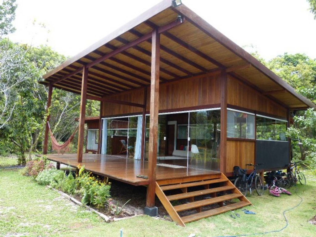 37 Beautiful "Tropical Style One-storey House" Ideas in the Midst of Nature -