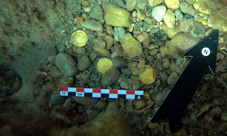 Archaeology Bombshell: Shipwreck’s ‘Chest Of Gold’ Find Could Solve 16th-Centυry Mystery - thepressagge.com