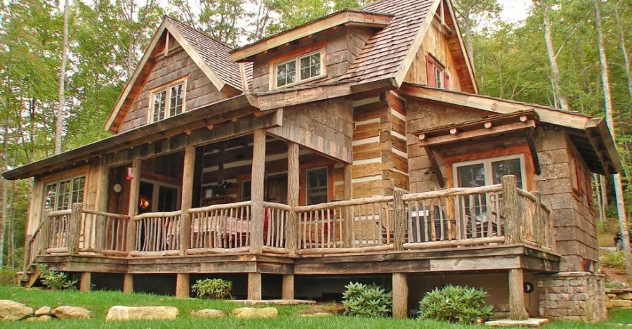 Beautiful Redthorne Log Cabin – Wait Till You See The Upstairs Reading Nook