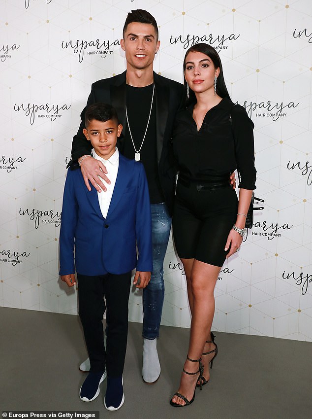 Cristiano Ronaldo's girlfriend Georgina Rodriguez admits they 'fell in love at first sight' S-News