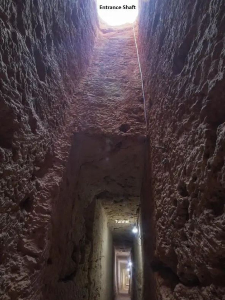 ‘Miracle’: Archaeologists discover 1500m tunnel that may lead to Cleopatra’s tomb - movingworl.com