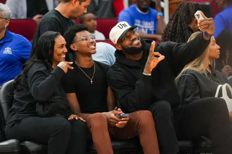 LeBron's, Sonya Curry, Bam Adebayo, other NBA stars really love their mothers