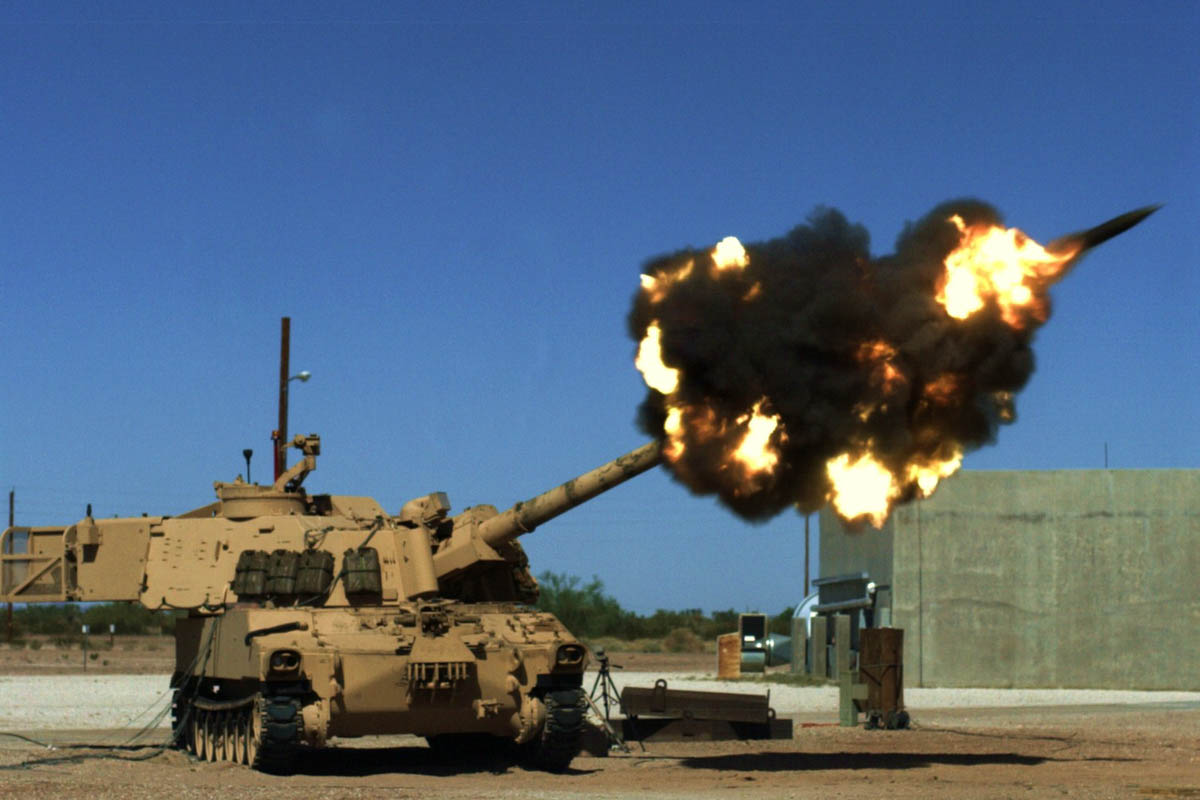 The M109 Paladin Self-Propelled Howitzer: A Stalwart of U.S. Army Artillery - Breaking International