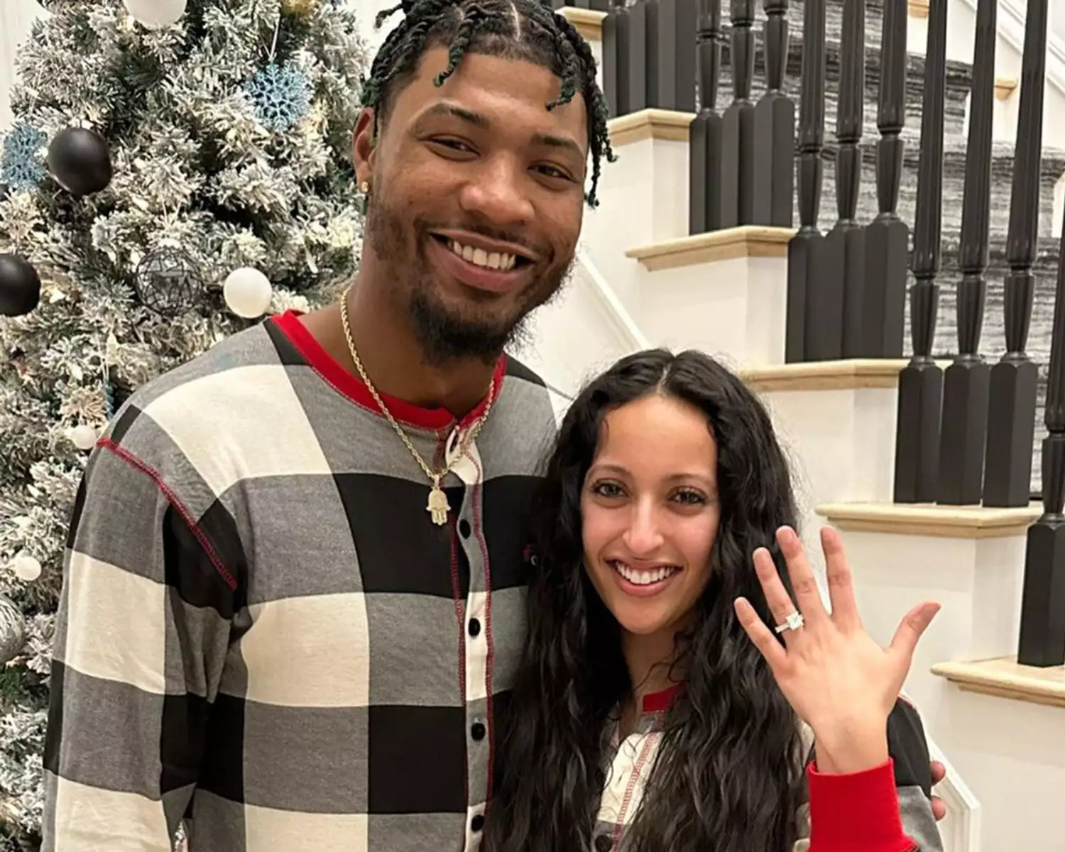 NBA star Marcus Smart officially announced the background of his proposal to Maisa Hallum after his tendency to keep his relationship private and away from attention on social networks