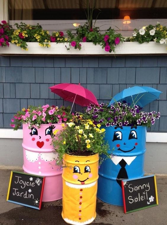 Revamp Your Front Yard With 9 Repurposed Creative Decorating Front Yard Ideas