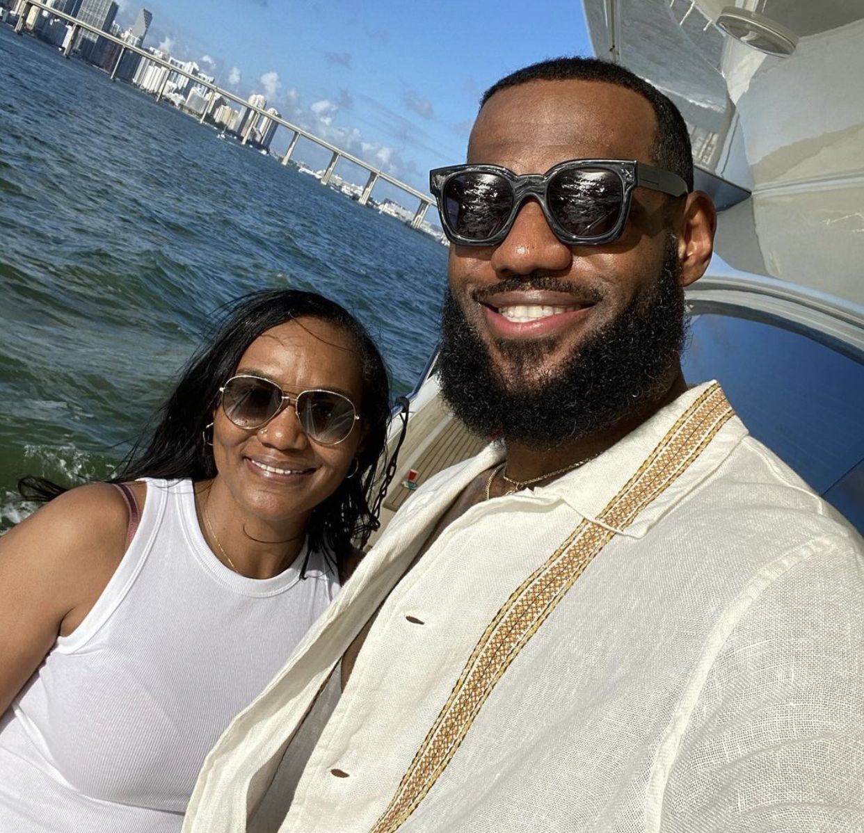 I LOVE YOU MORE MAMA! LeBron James shares heartfelt message of gratitude to his resilient mother on his 55th birthday