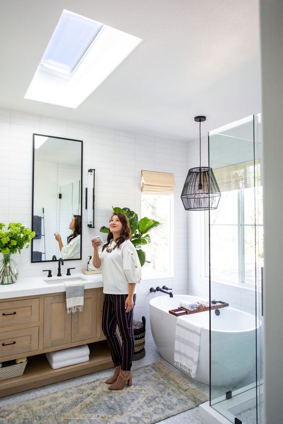 35 Best Bathroom Ideas With "Skylights” to Reduce Humidity and Brighten the Space -