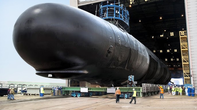 Exploring the $4 Billion World Inside a Giant Submarine (Video)