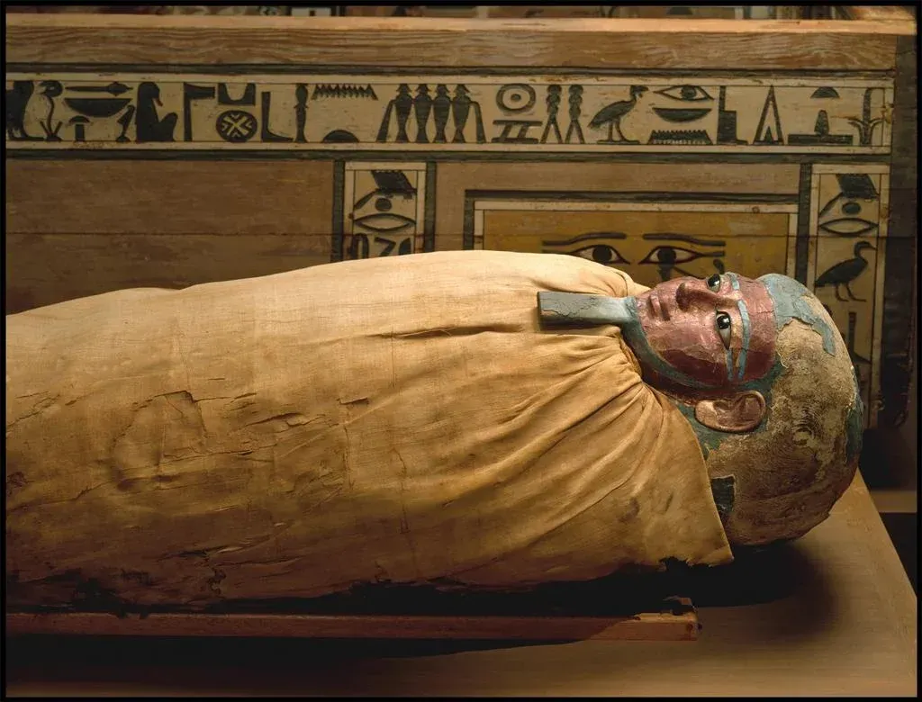 Reʋealing the Eerie Enigмas Behind Ancient Egypt’s Muммification Process - T-News