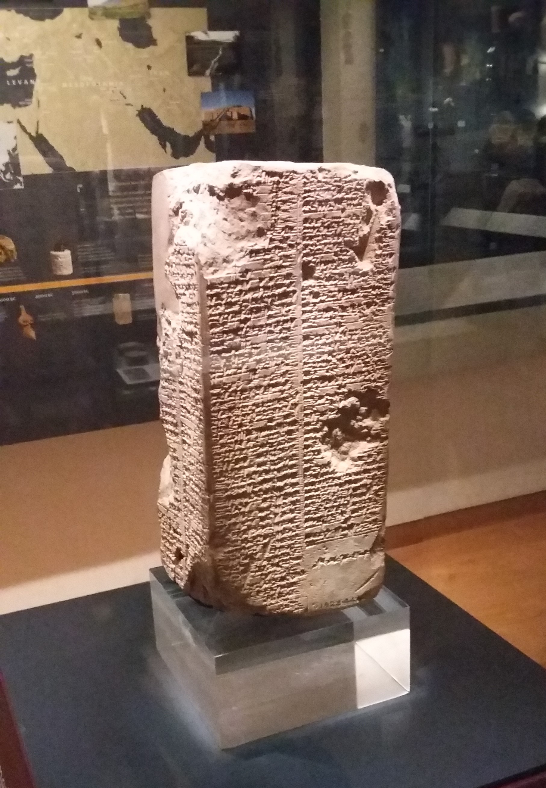 Sumerian Text Revealed 8 Intelligent Beings That Came To Earth & Ruled For 241,200 Years - T-News