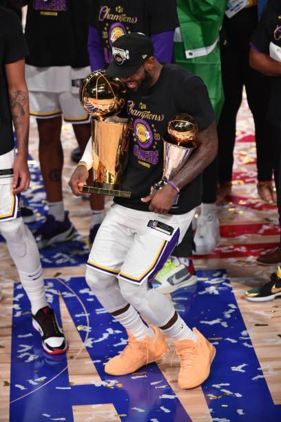 Interesting Photos Of Lebron James After Winning The Nba Finals 2020 - Los Angeles Lakers - Car Magazine TV