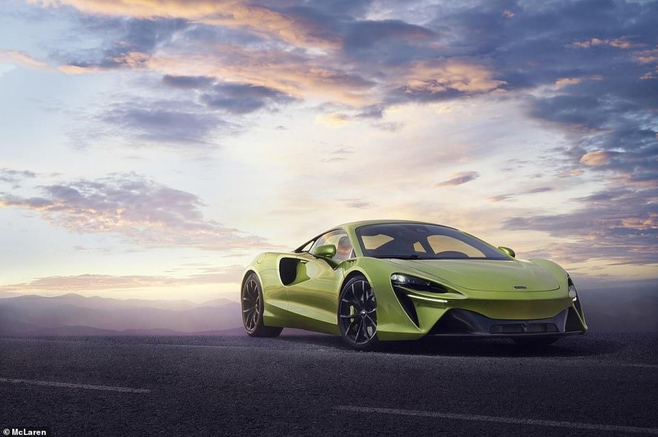 McLaren's Eco-Friendly Supercar: British Automaker Unveils the Artura, a 205mph Hybrid that Can Cruise Electrically in Urban Areas - amazingmindscape.com