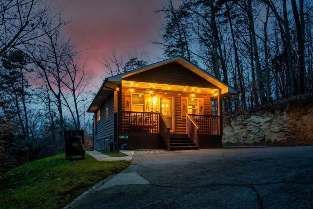 A charming tiny home perfect for lovers to enjoy