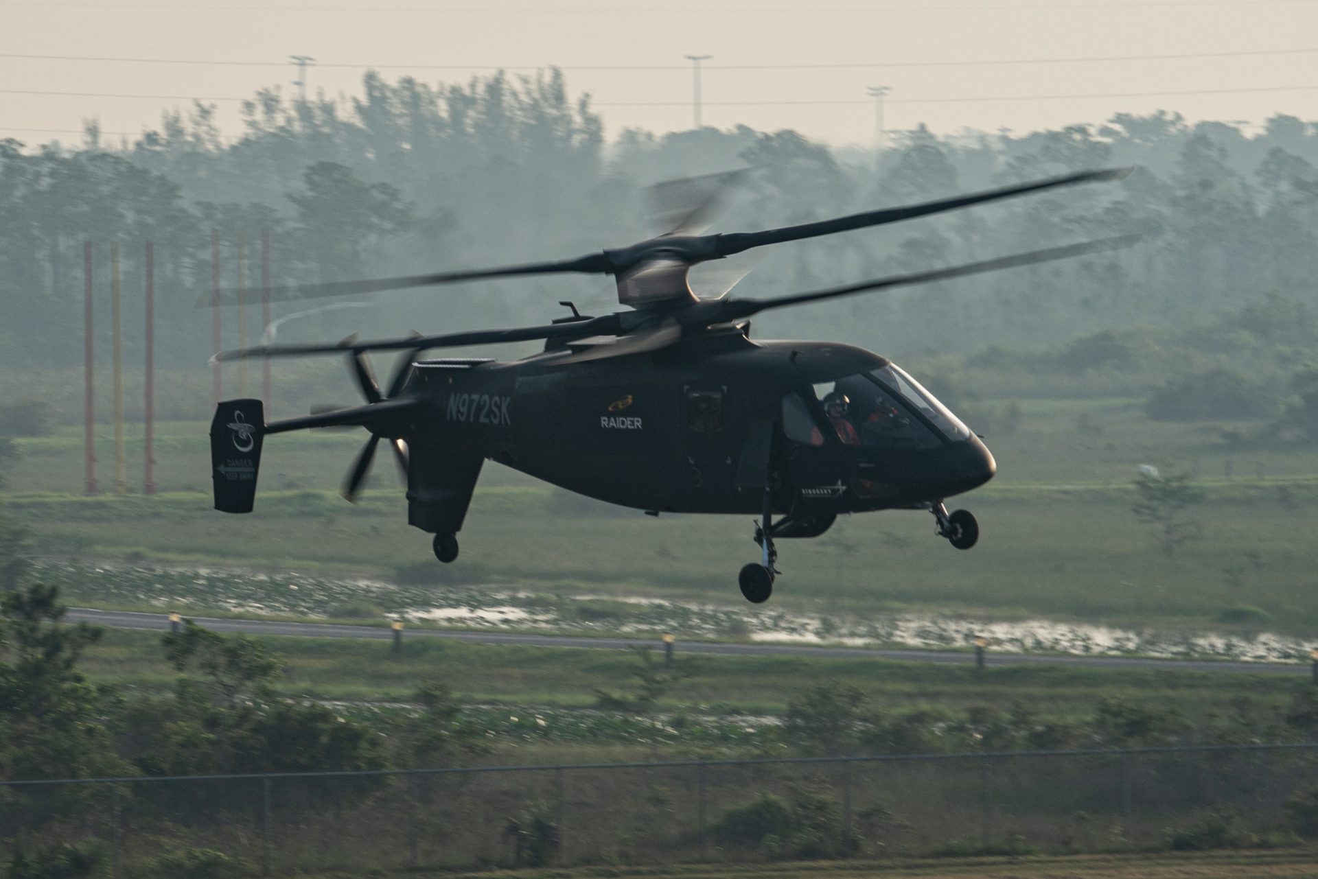 Test pilots say Sikorsky’s S-97 Raider handles like a sportscar