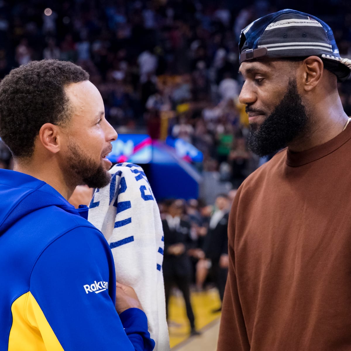 'Touching moment': Steph Curry, Anthony Davis & LeBron James showing bond After Lakers vs. Warriors Game