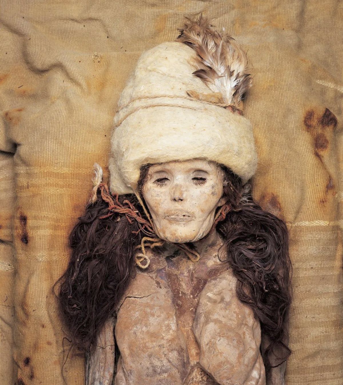 Uncover Ancient Mysteries: European mummies found in the mystical Taklamakan desert. ‎ - T-News