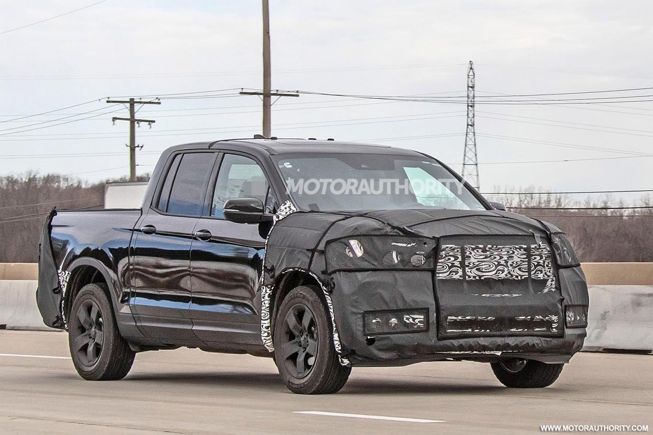 2024 Honda Ridgeline spy shots