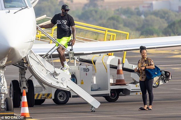 LeBron James enjoys an ice cream on board a luxury yacht in Corsica with his family | Daily Mail Online