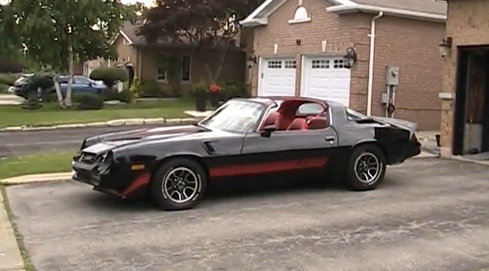 An Oldie but Goodie: 1981 Chevrolet Camaro Z28 Startup Engine and In Depth Tour