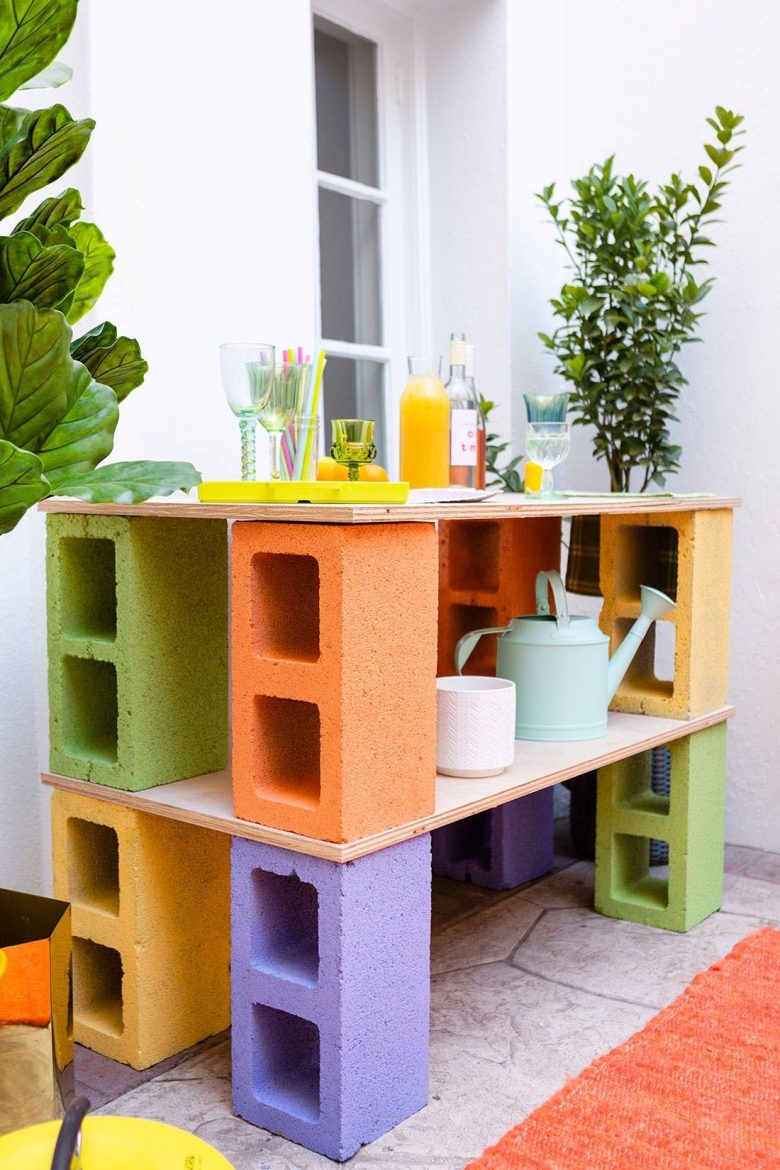 44 Creative Decorating Ideas With "Concrete Blocks" -