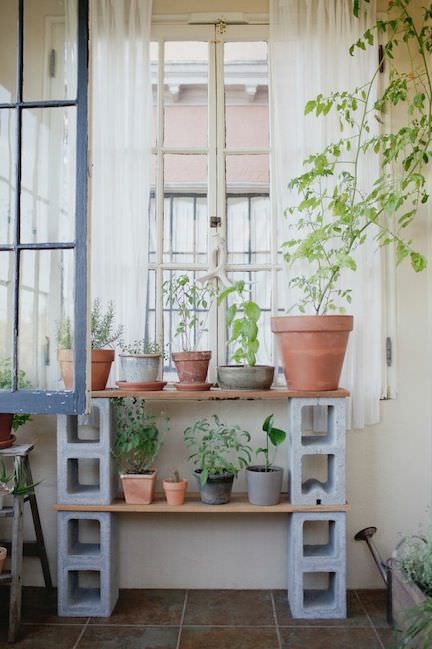 44 Creative Decorating Ideas With "Concrete Blocks" -