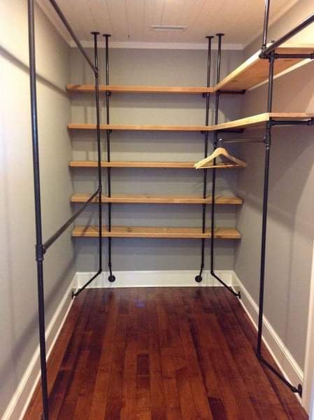 25 Simple Yet Functional "Walk-in Closet" Ideas for Transforming Your Small Space -