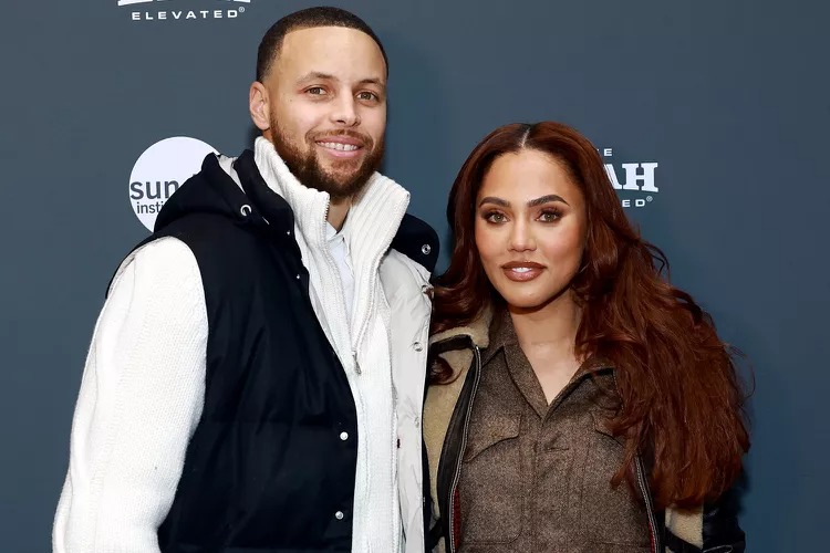 Stephen Curry Talks About His Wife Ayesha and Their Closet: "She Has More Space" (Exclusive)