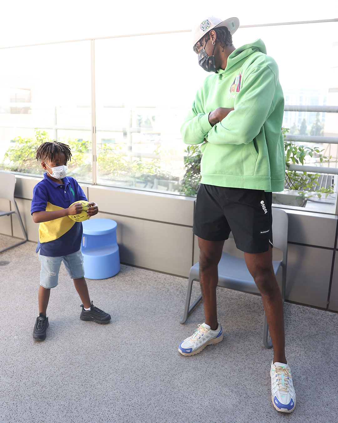 The Lakers and Lebron James took some time off the court to visit patients and their families at UCLAMCH