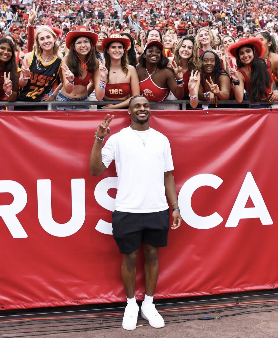 KING’s James son Bronny James Makes An Appearance At Special USC Event