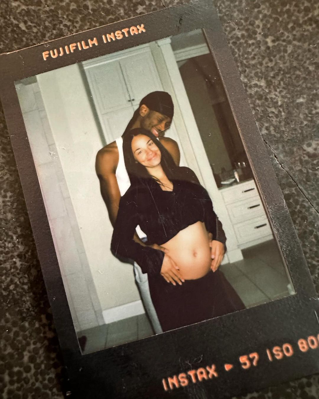 NEW SGA! Famous NBA Player Shai Gilgeous-Alexander and His Fiancée Hailey Are Anticipating Their First Chιld Together