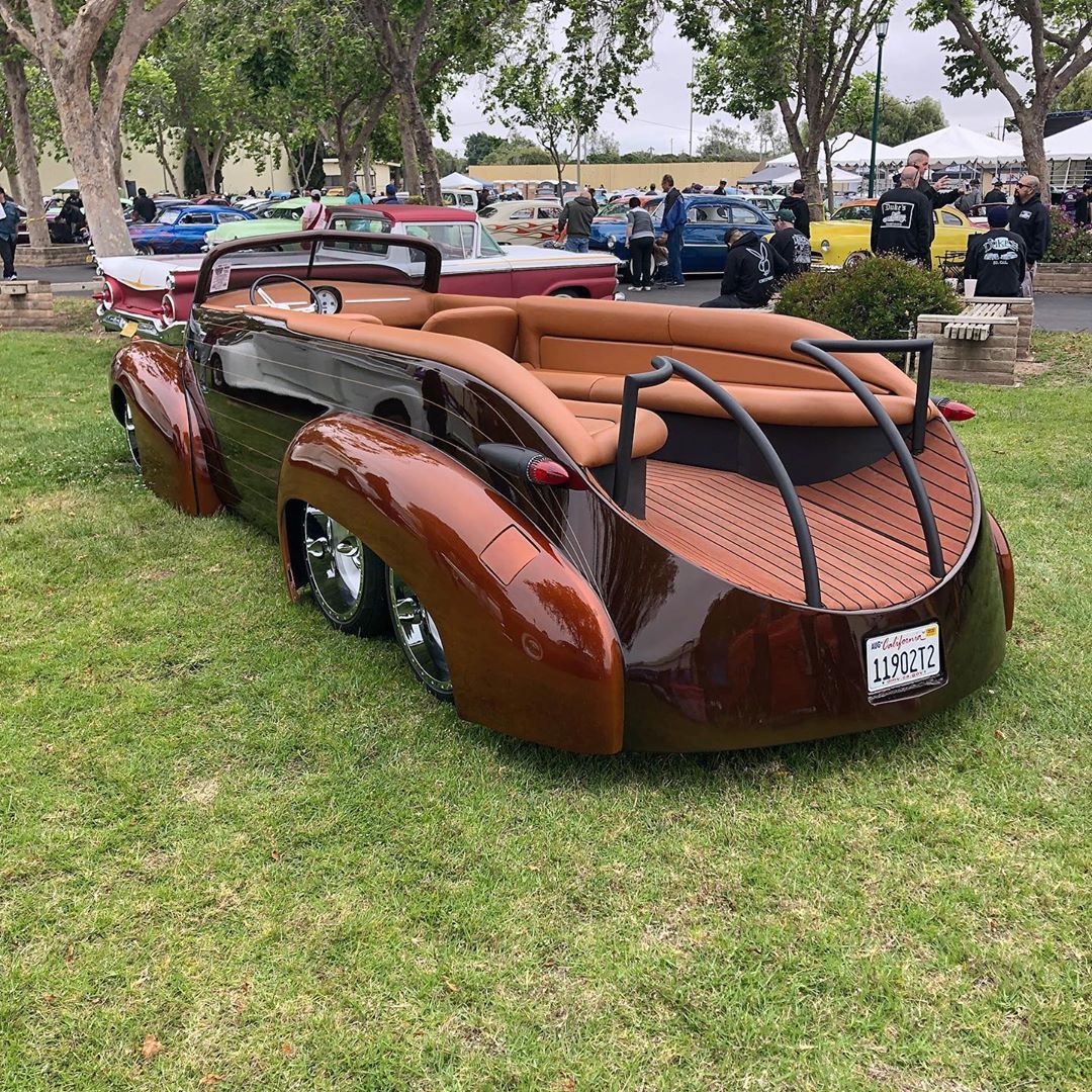 A Masterpiece on Every Wheel – Explore the World’s Only 1939 Lincoln Zephyr Convertible Supercar at Street Rod Nationals Plus 2014 in Louisville – Supper Stories