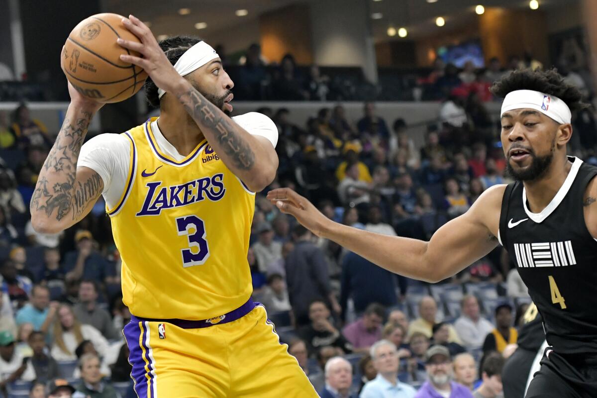 Lakers defeat Grizzlies, are still in play for No. 8 seed - Los Angeles  Times