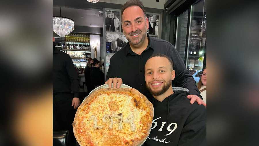 steph curry celebrates 3-point record with pizza at strega north end