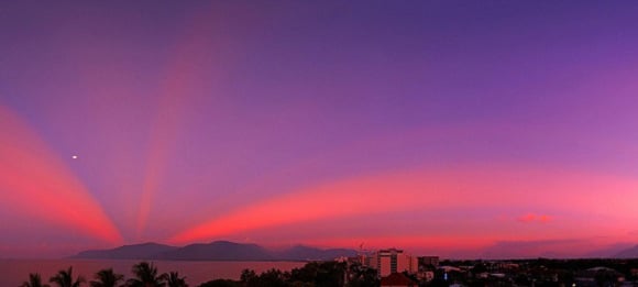 Anti-Crepuscular Rays