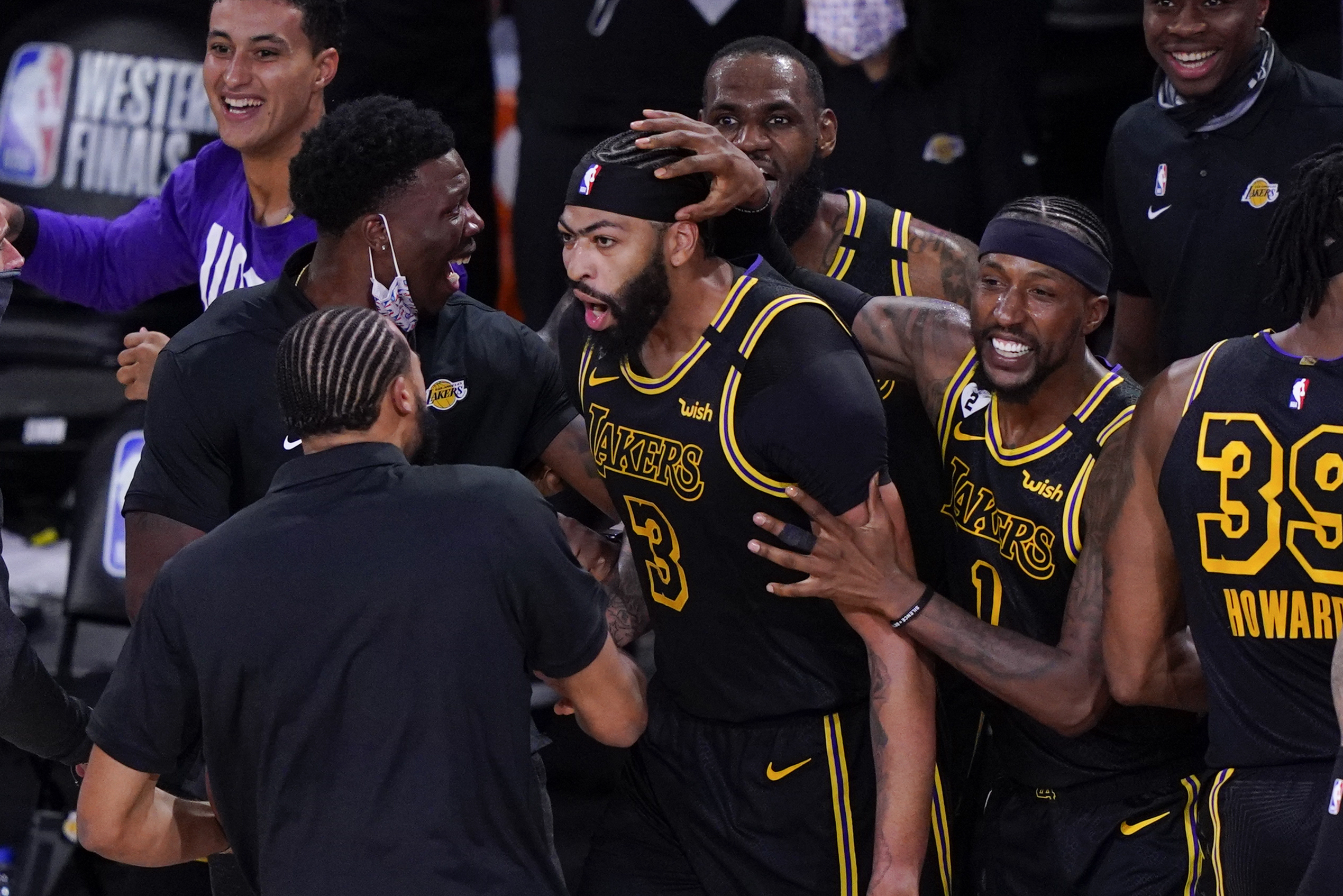 Anthony Davis Delivers in the Moment He Wanted with Los Angeles Lakers |  News, Scores, Highlights, Stats, and Rumors | Bleacher Report