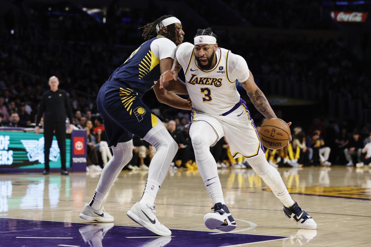 Anthony Davis helps Lakers score 150 points in win over Pacers - Los Angeles Times