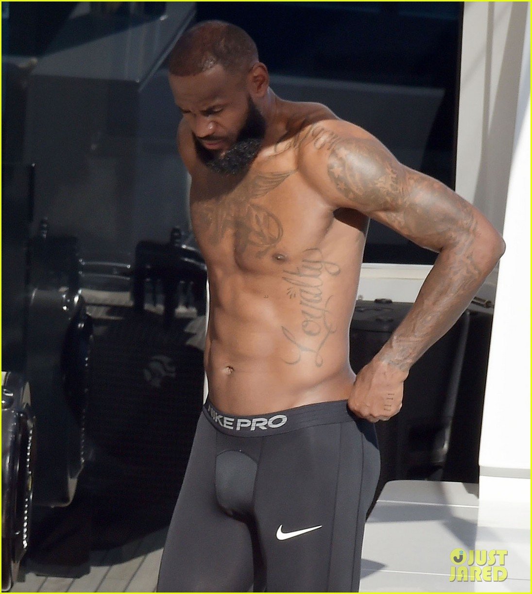 lebron james shirtless workout in italy 084821051